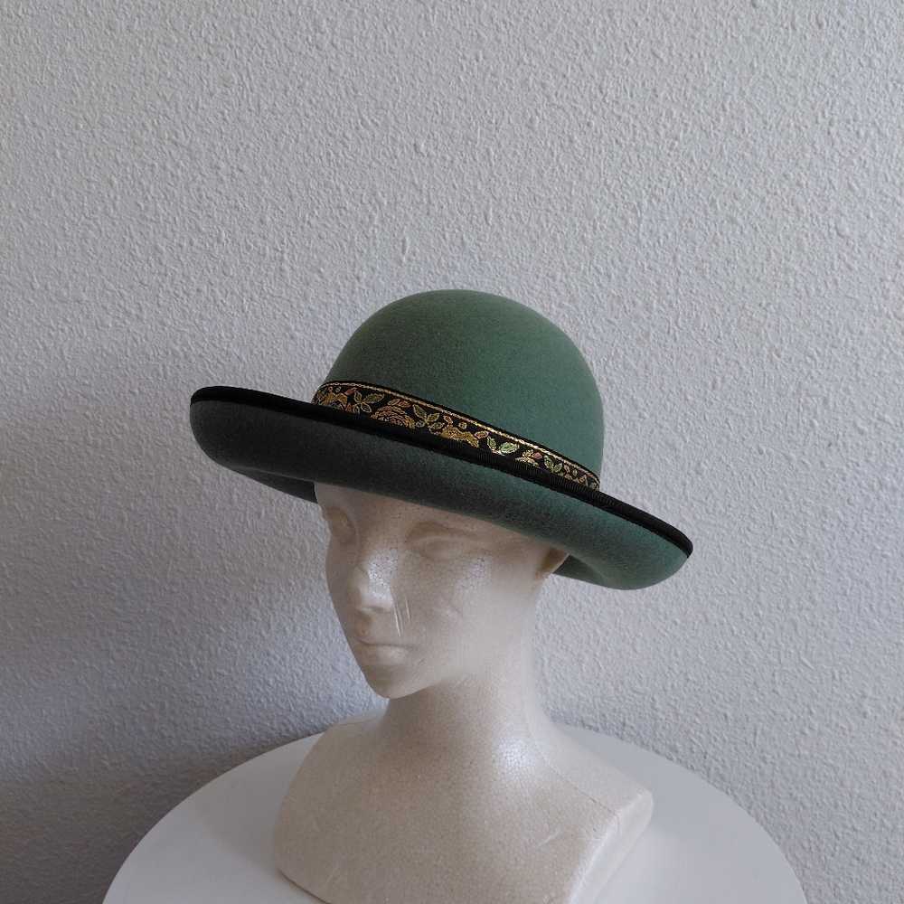 Vintage Street Smart Made In USA Bowler Derby Green Wool Hat